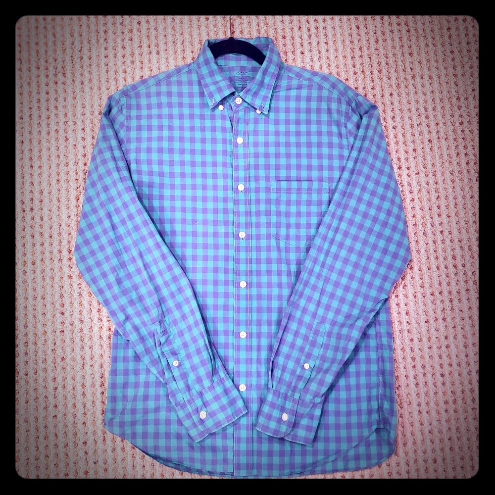 MENS J CREW LIGHT WEIGHT BUTTON DOWN SHIRT - SIZE M